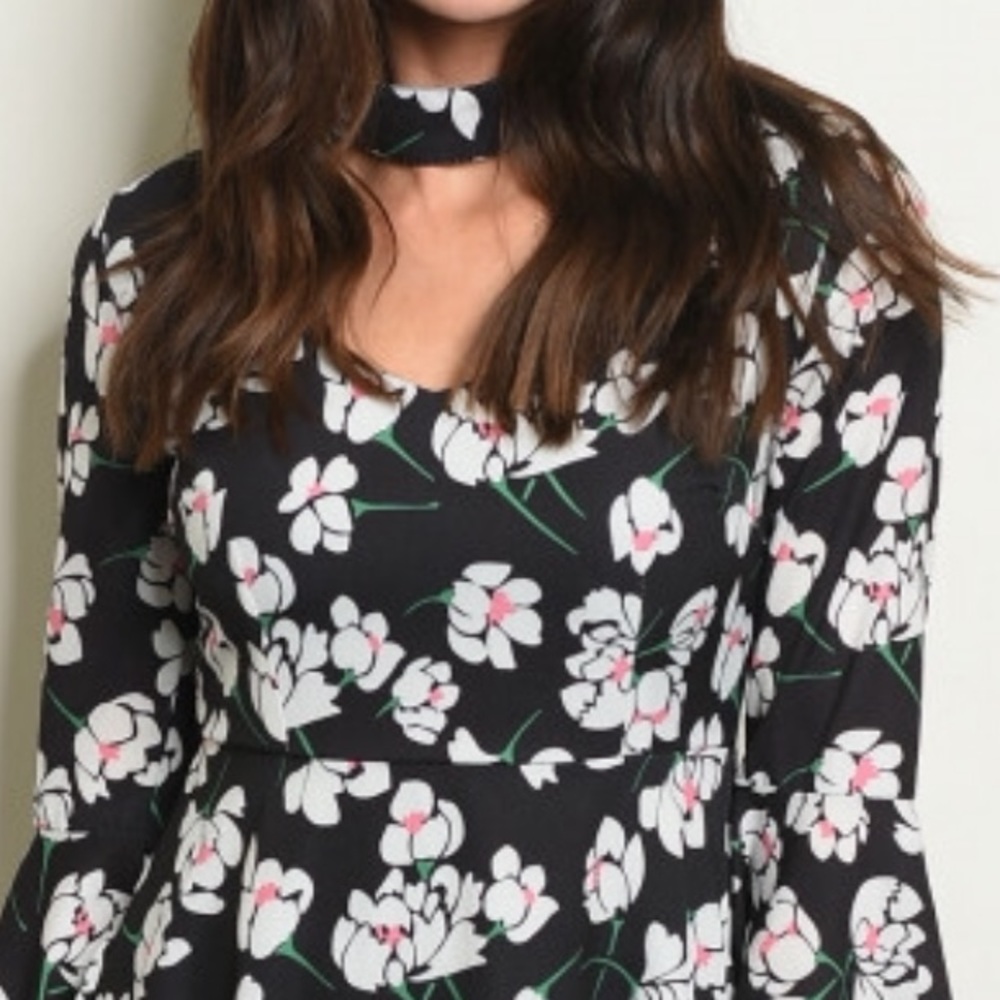 BLACK FLORAL CHOKER NECK LONGSLEEVE DRESS Sizes Small & Large - Picture 2 of 5